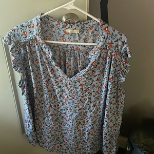 Cute boutique sleeveless top